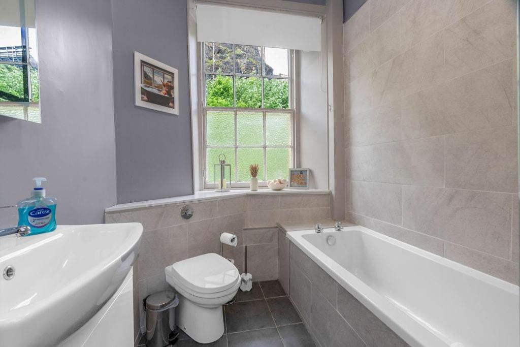 Guestready - Lovely Nest In The Old Town إدنبرة المظهر الخارجي الصورة